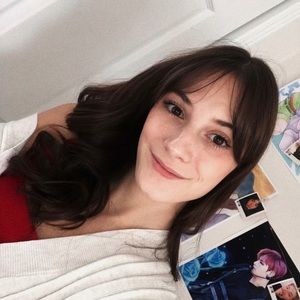 Meet your Posher, Laurie